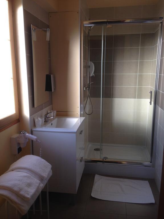 Logis Auberge De La Plaine La Rothière Esterno foto