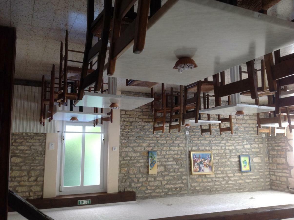 Logis Auberge De La Plaine La Rothière Esterno foto